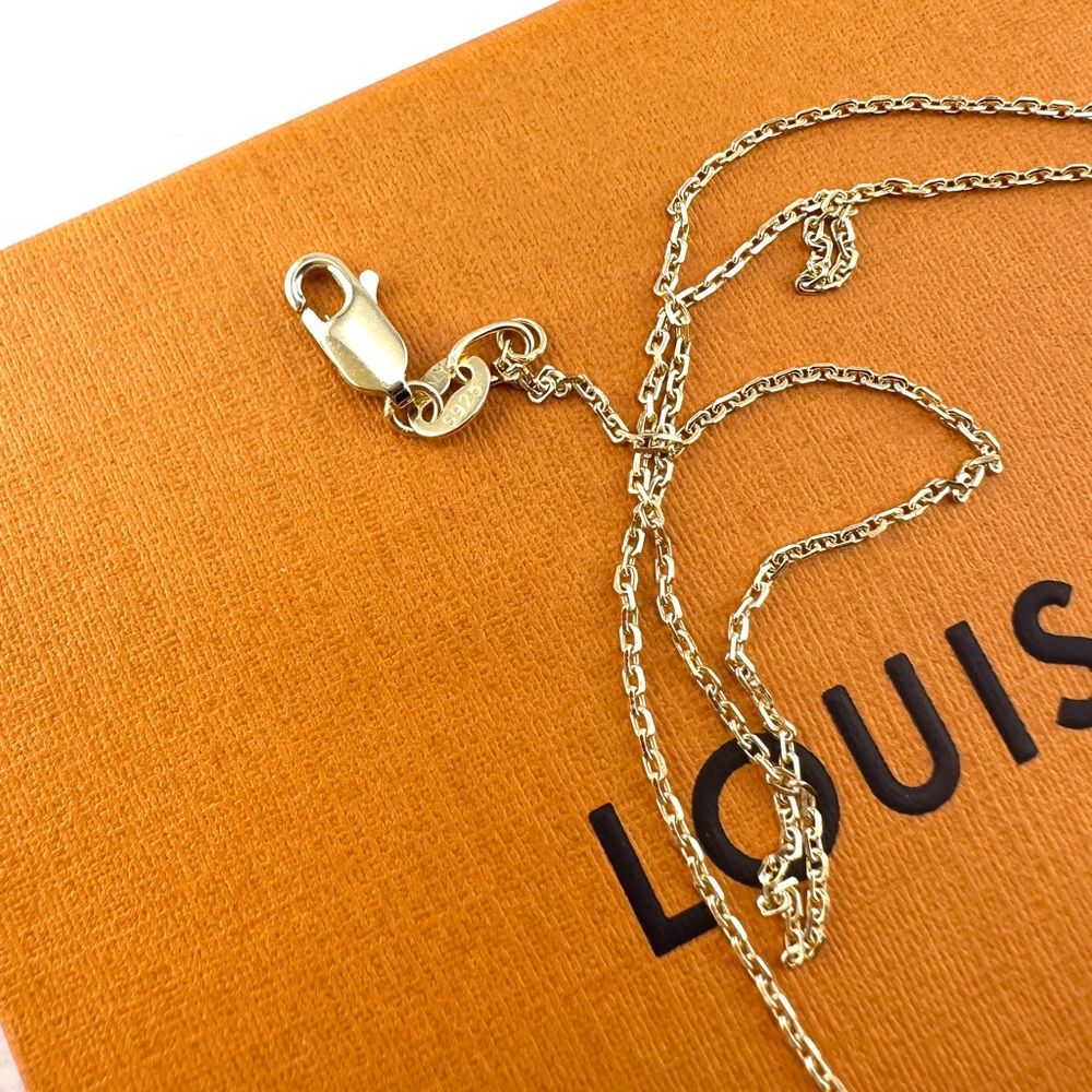 CHANEL Gold and Black Circular Necklace - Picture 3 of 4